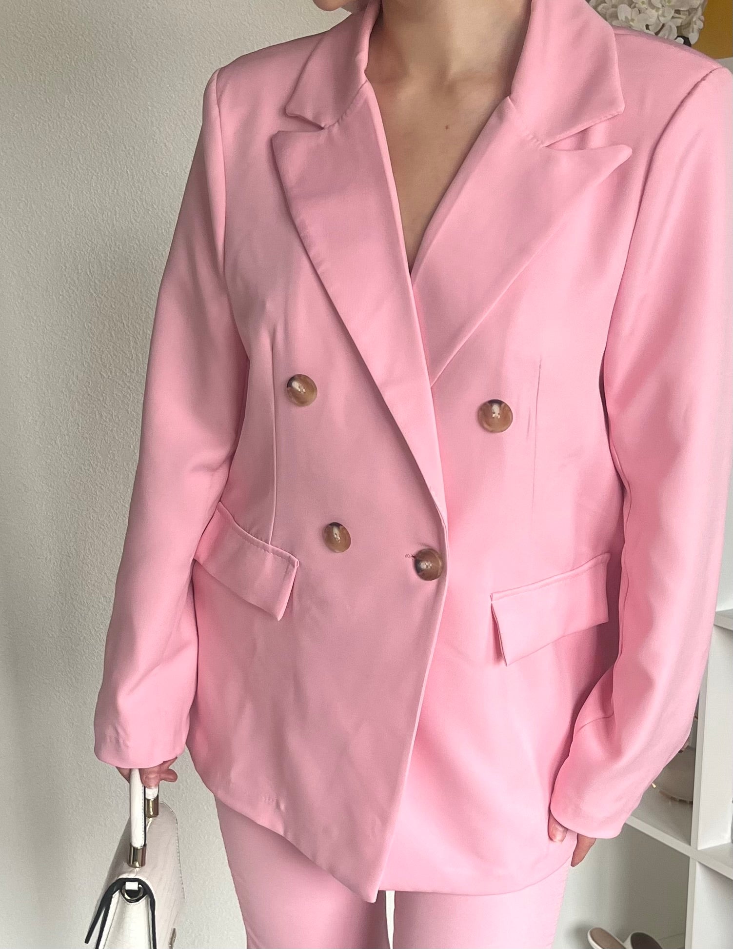 Ensemble 2 pièces: blazer croisé et pantalon