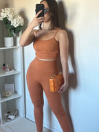 Ensemble 2 pièces: crop top et leggings