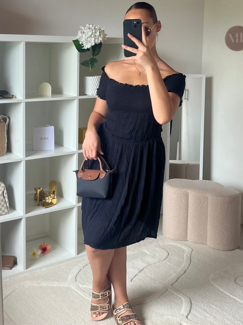 Robe à épaules dénudées