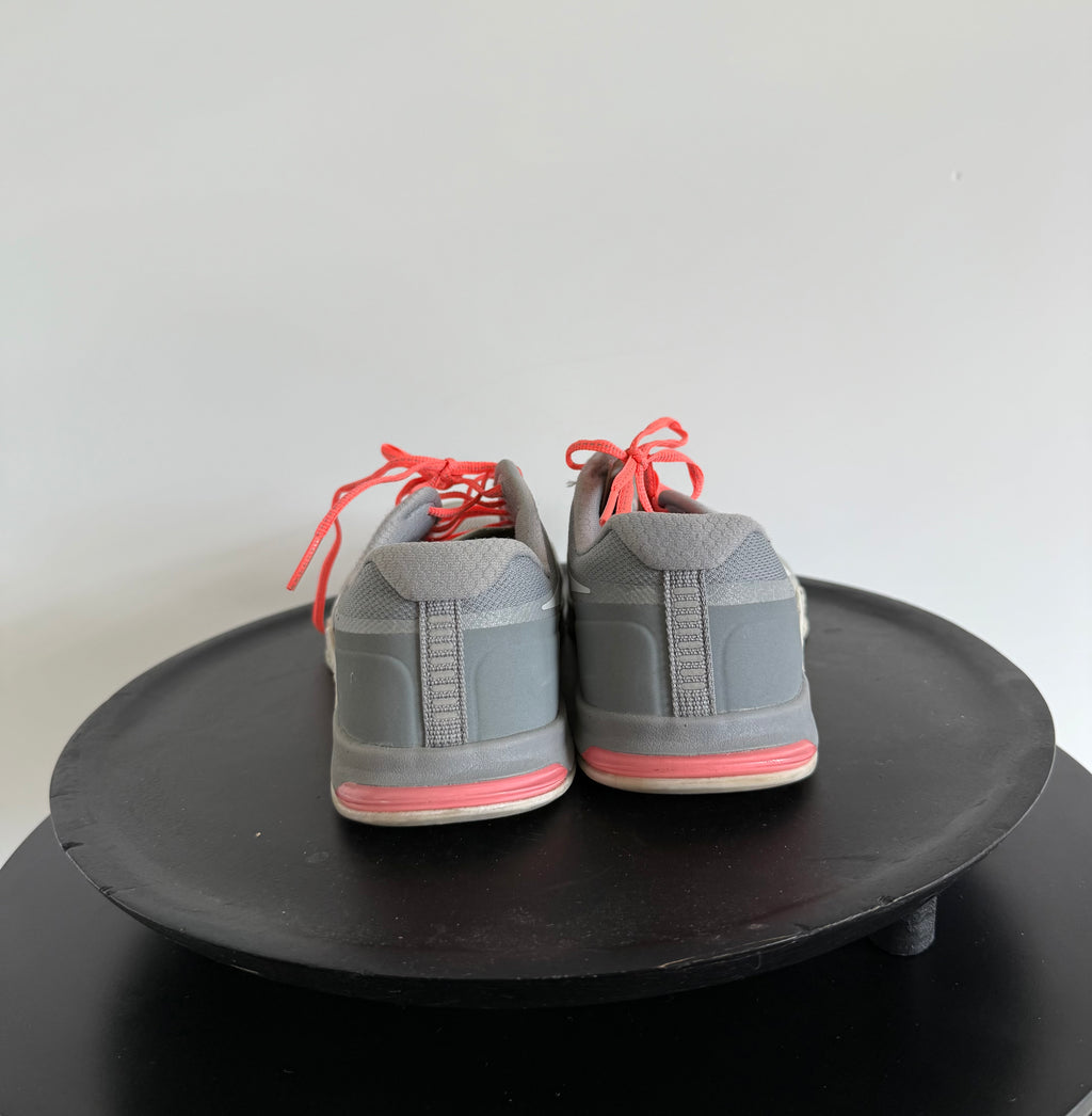 Nike gris & corail
