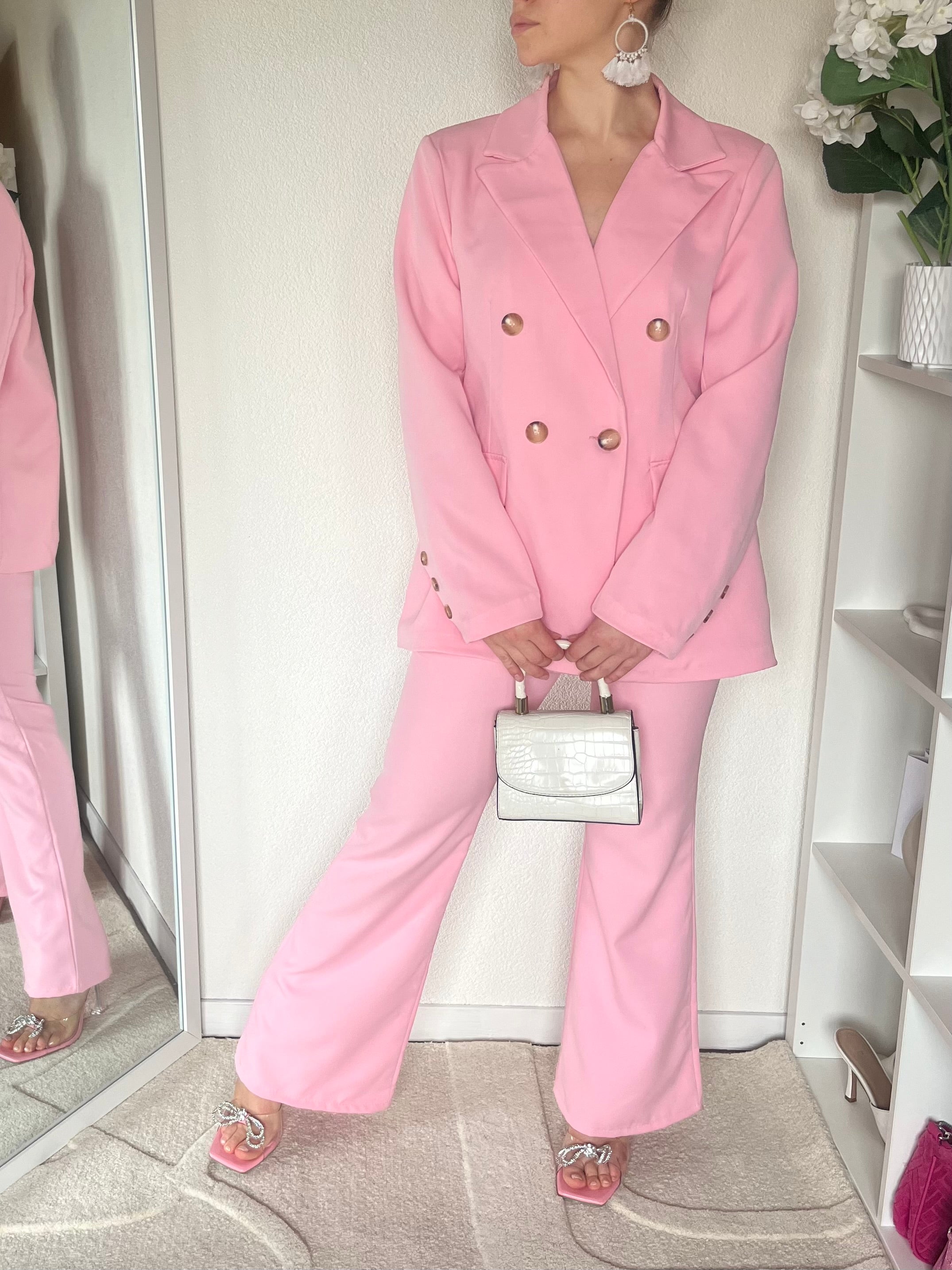 Ensemble 2 pièces: blazer croisé et pantalon