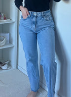 Jeans taille haute coupe droite