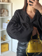 Chemise noir à manches amples