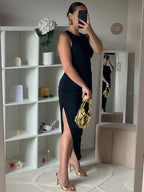 Robe moulante à fente