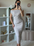 Robe moulante à paillettes