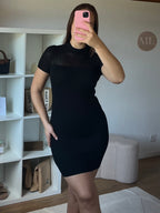 Robe courte à col transparent