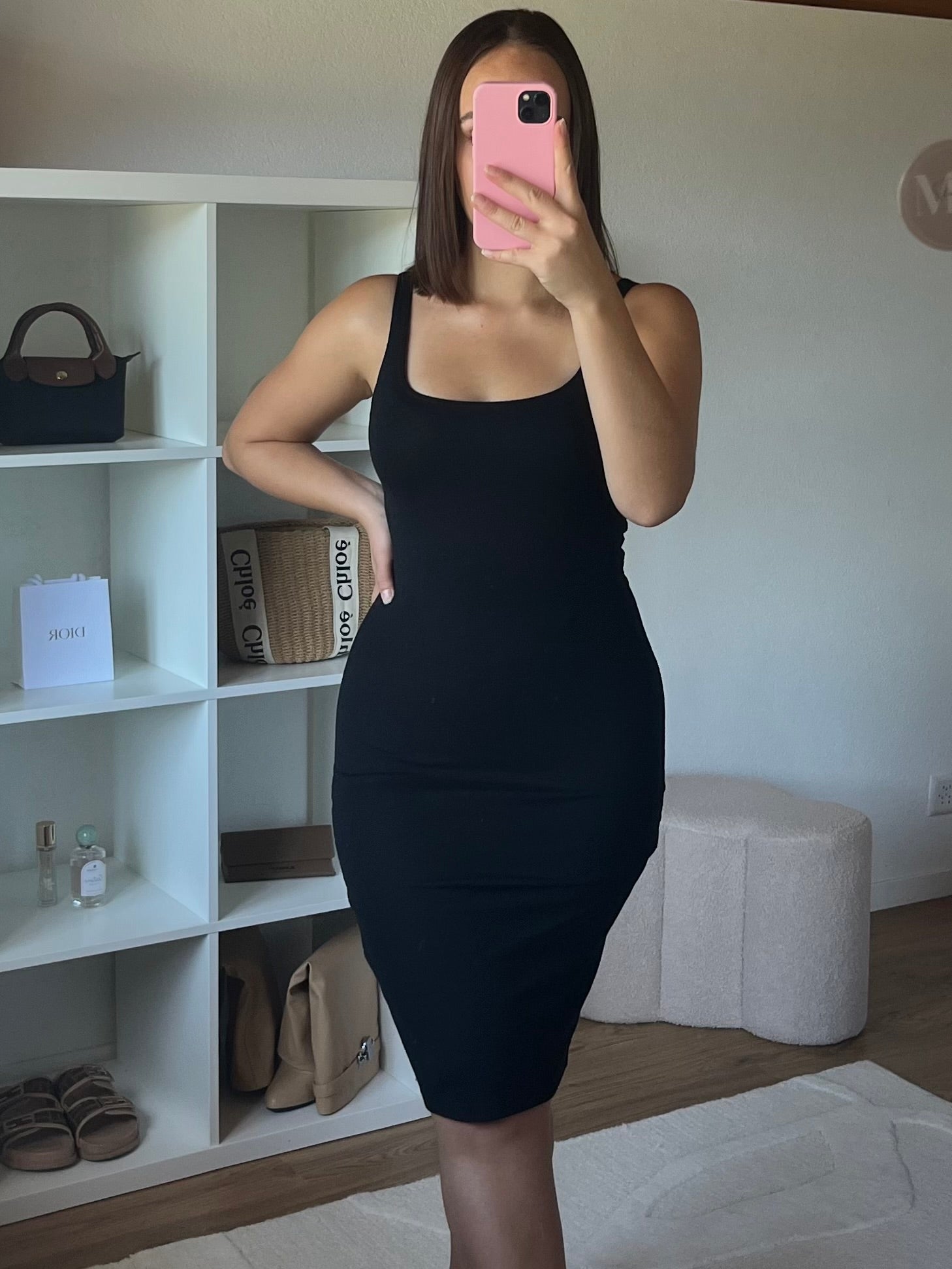 Robe moulante midi