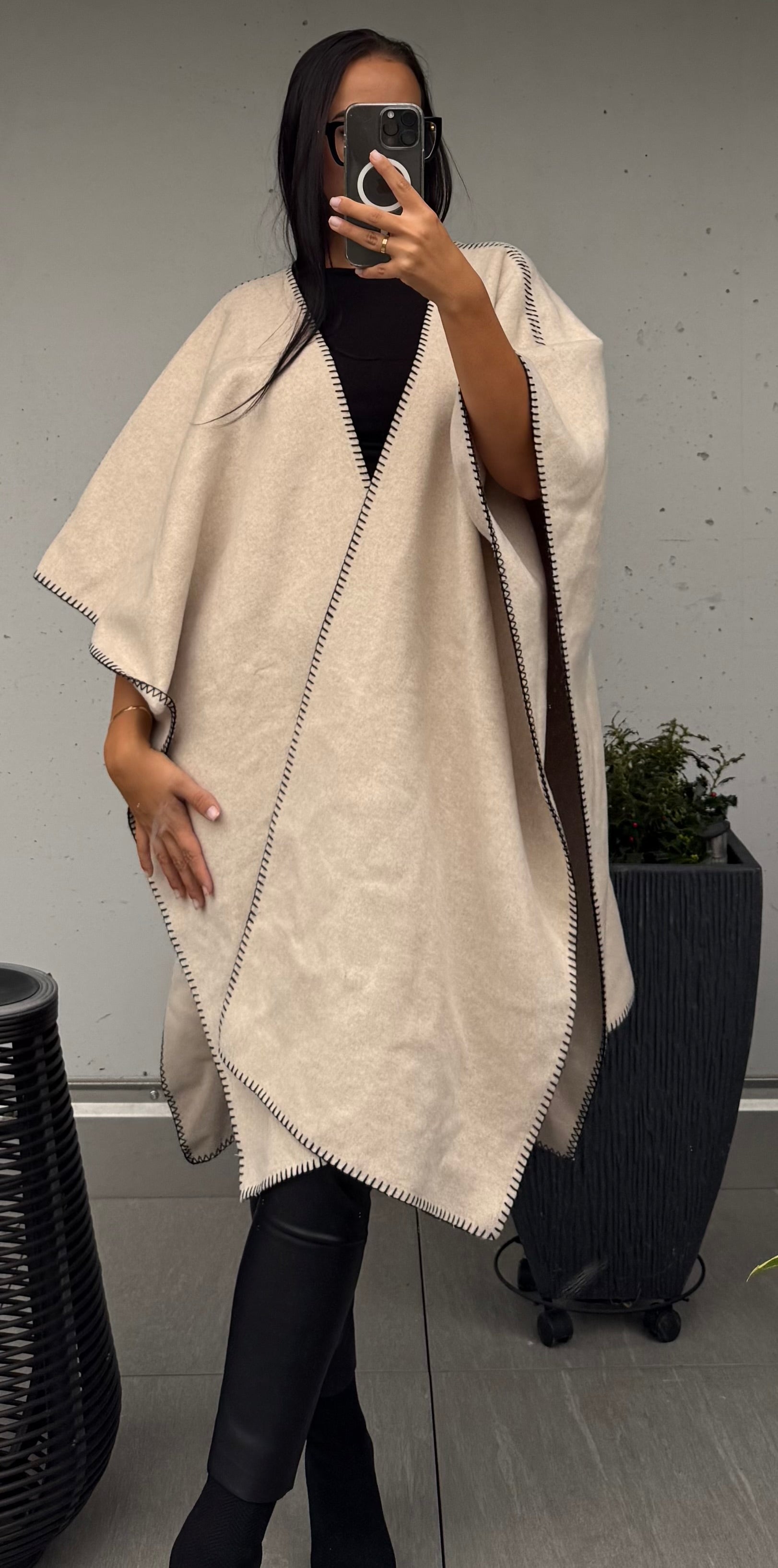 Poncho beige