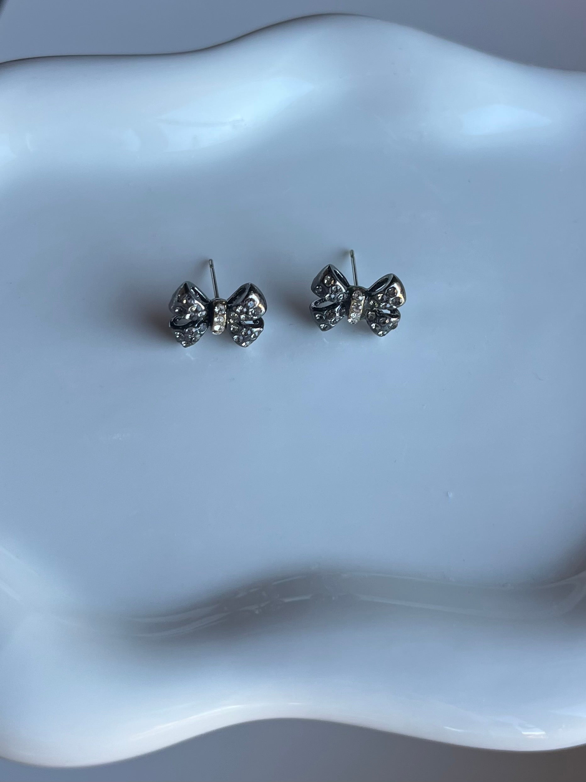 Boucles d’oreilles noeud papillon