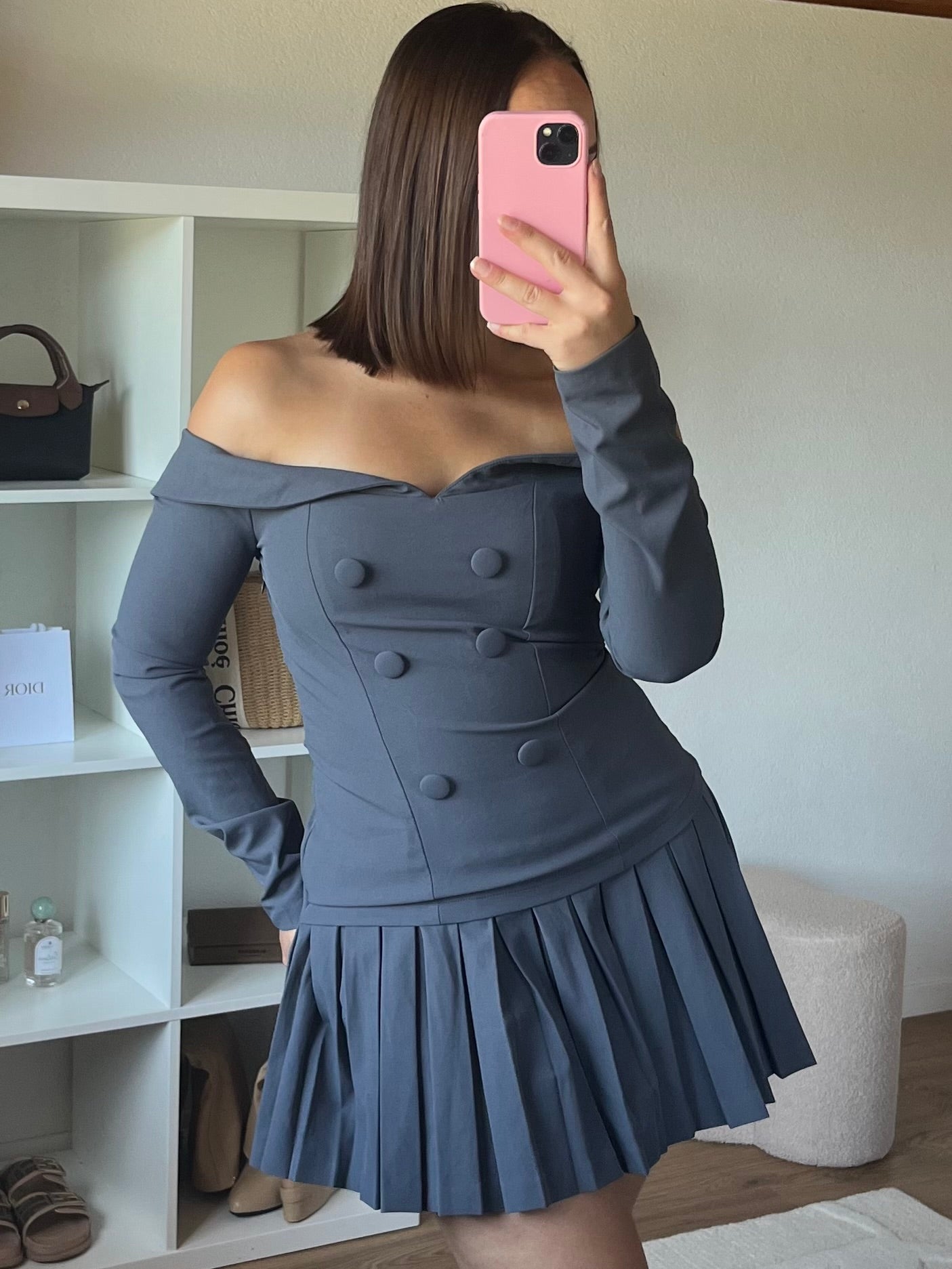 Robe épaules nues