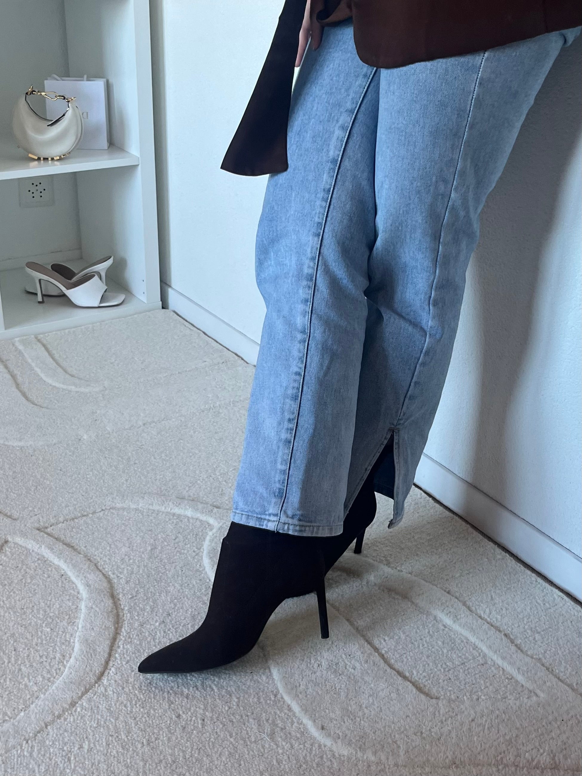 Bottines à talons aiguilles