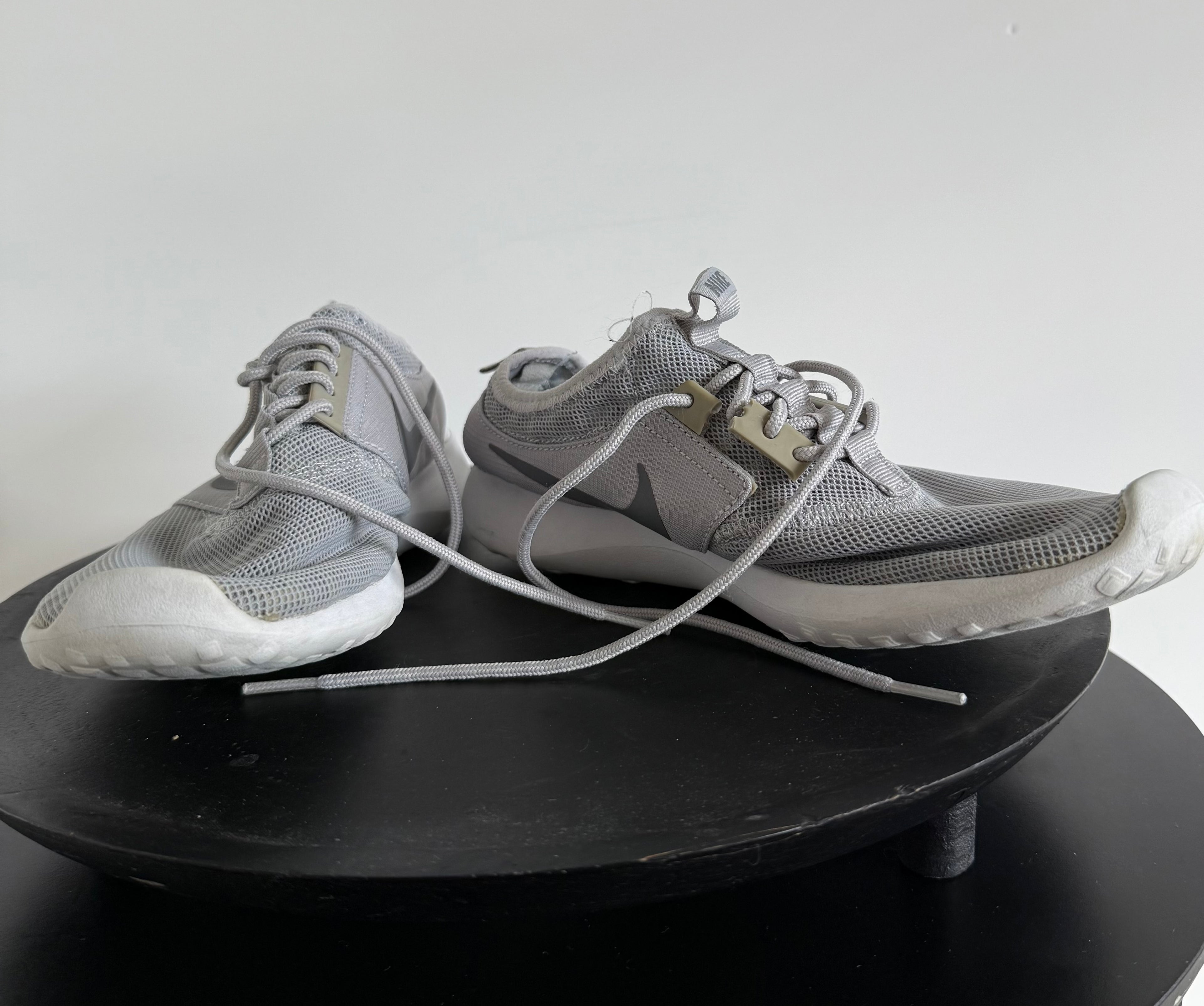Nike mesh gris clair