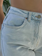 Jeans mom