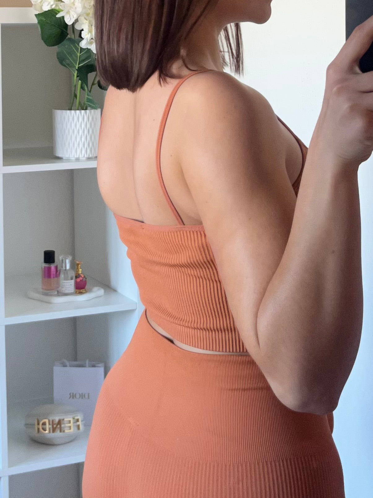 Ensemble 2 pièces: crop top et leggings
