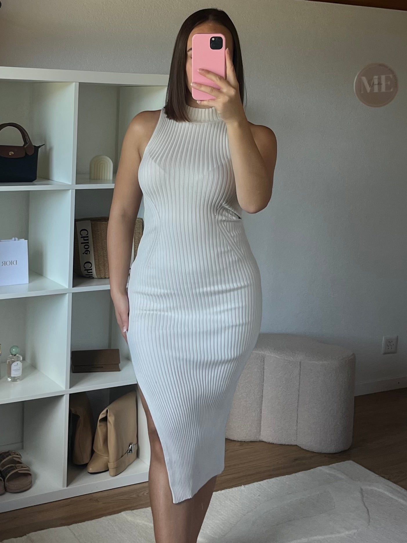 Robe moulante midi