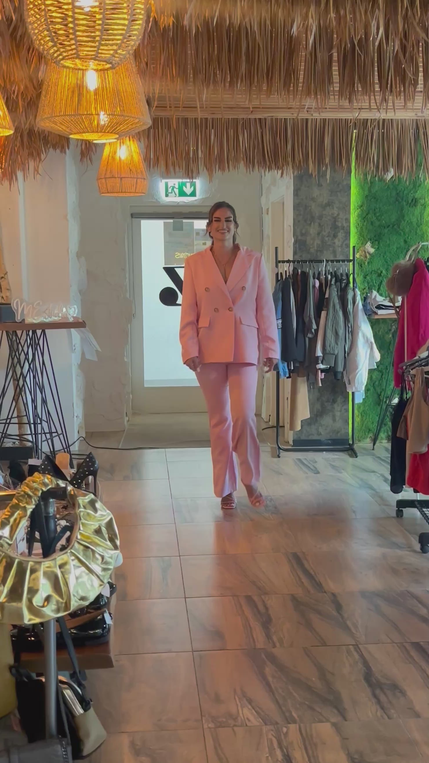 Ensemble 2 pièces: blazer croisé et pantalon