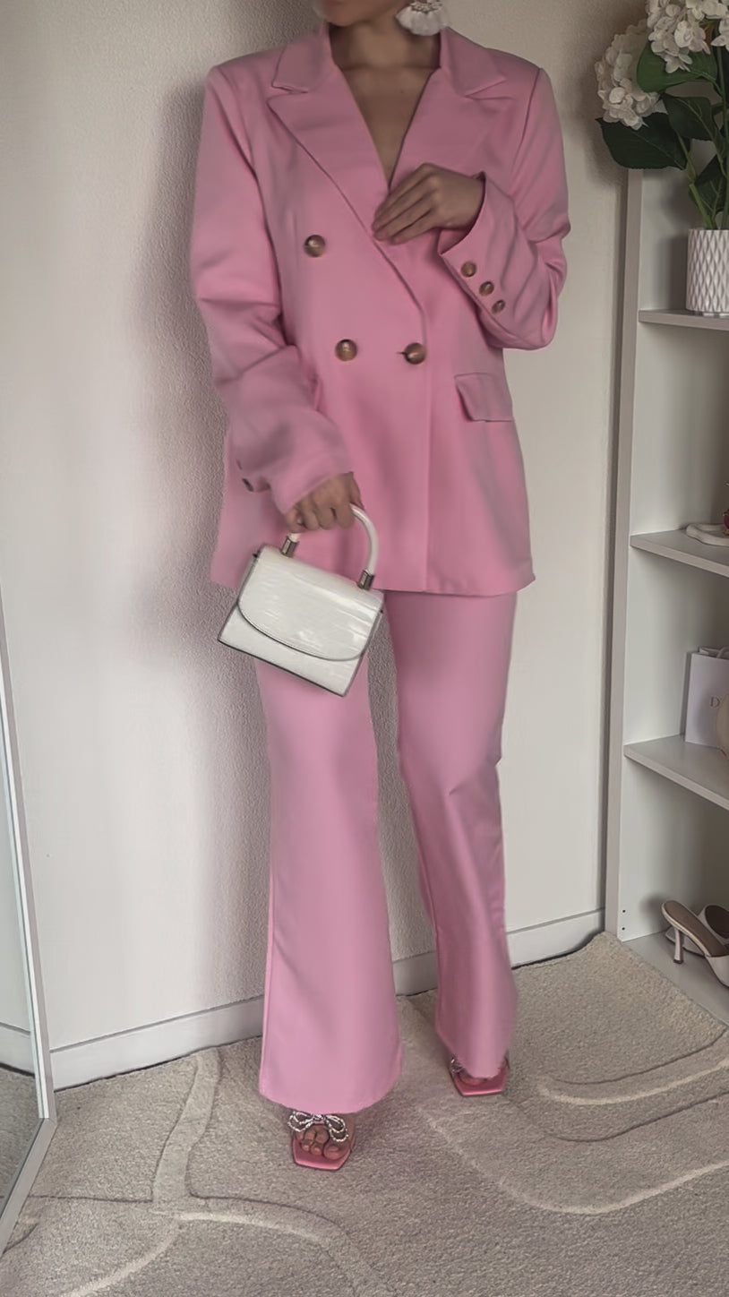 Ensemble 2 pièces: blazer croisé et pantalon